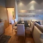 Liqeni Appartement *